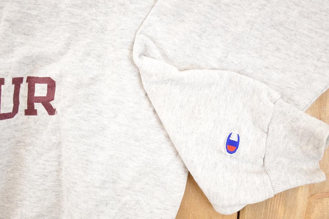 Vintage 1997 Champion Minnesota Final Four Crewneck Sweatshirt Men's XL from propervintagecanada