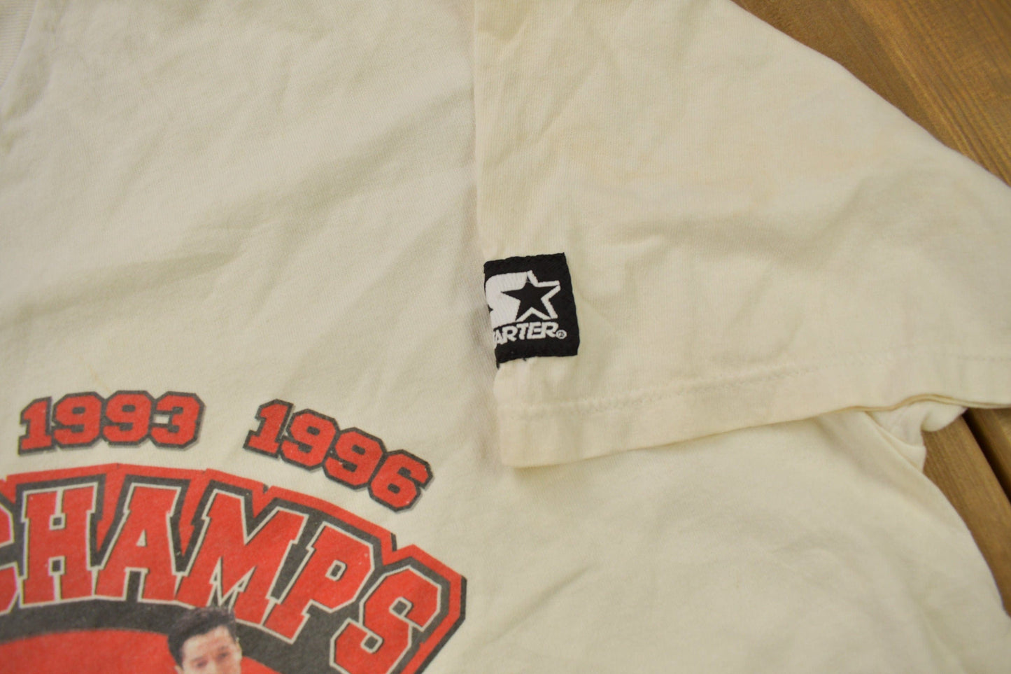 Vintage 1997 Chicago Bulls NBA Champions Starter T-Shirt / Made In USA / 90s Streetwear / Vintage Bulls Tee / Sportswear / Jordan from propervintagecanada
