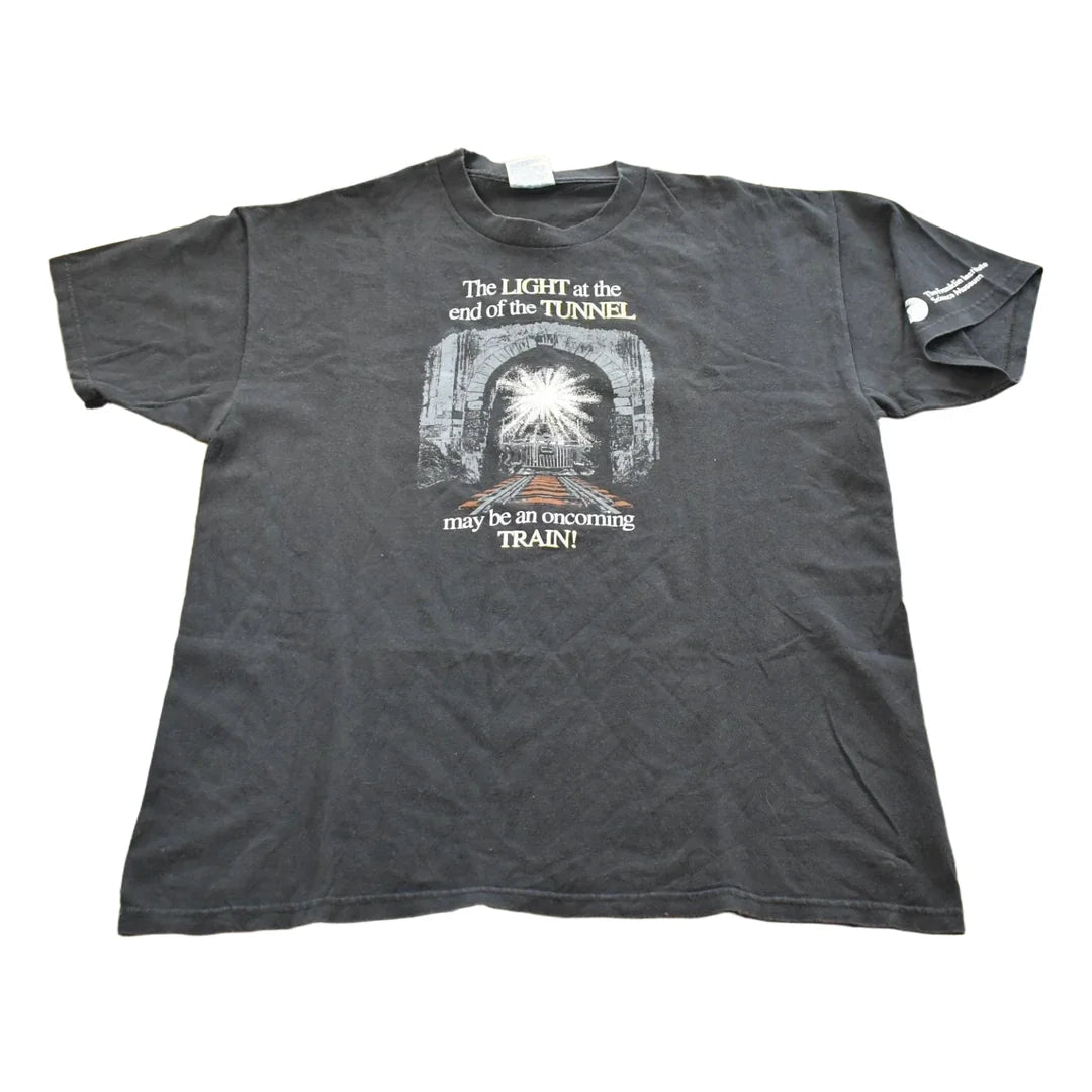 Vintage 1997 Franklin Institute Oncoming Train Print T-Shirt Men's L from propervintagecanada