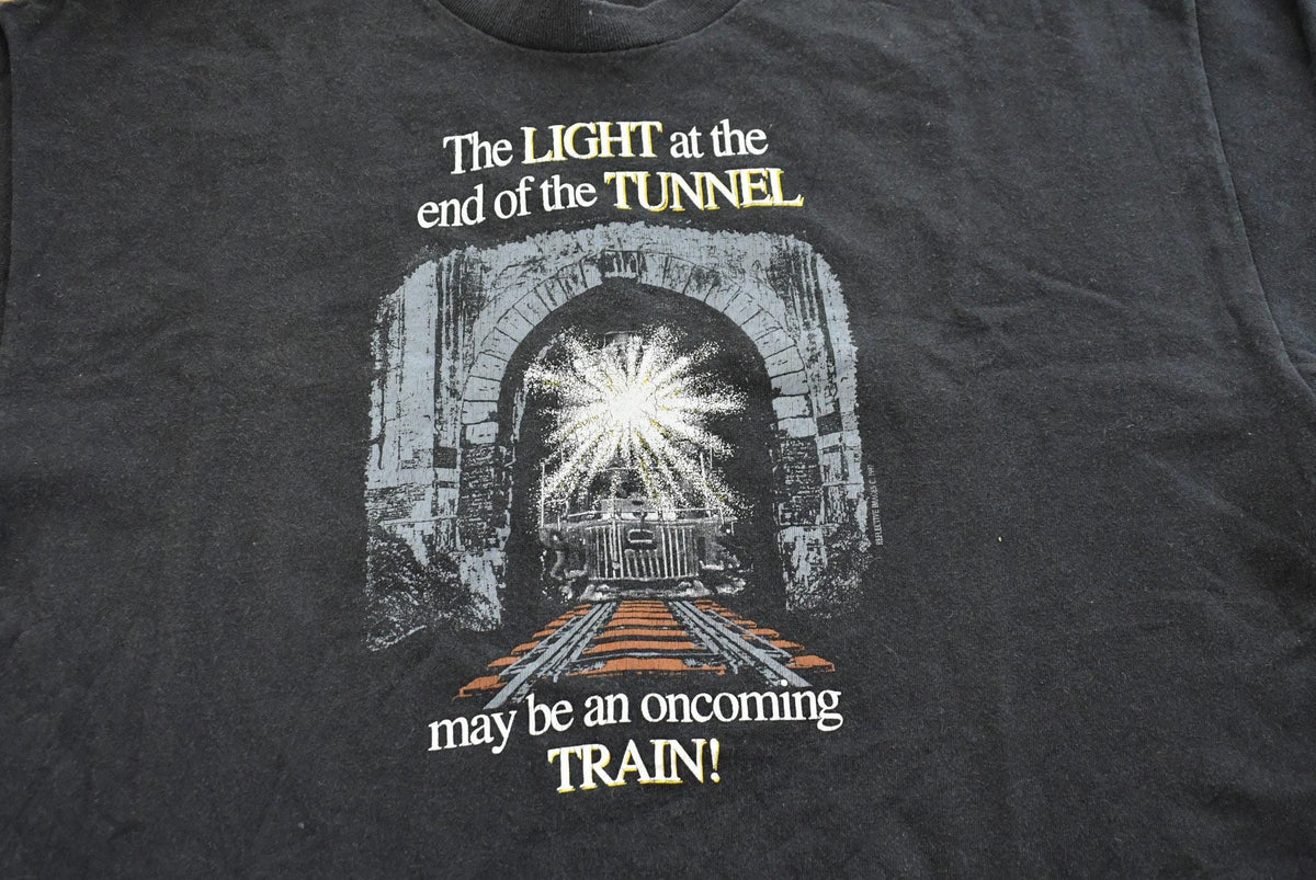 Vintage 1997 Franklin Institute Oncoming Train Print T-Shirt Men's L from propervintagecanada