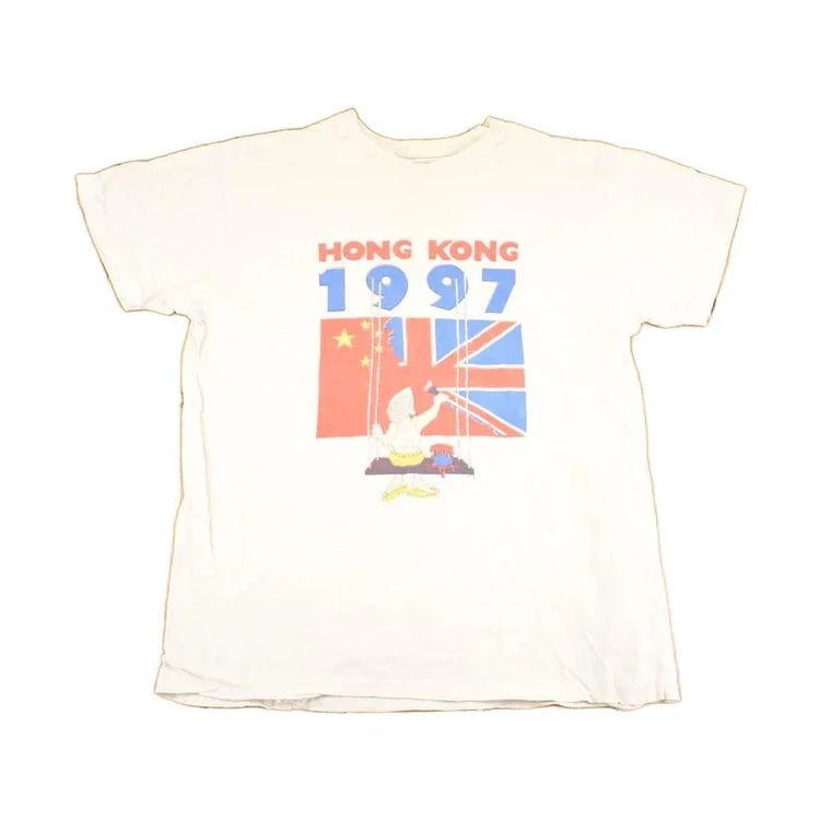 Vintage 1997 Hong Kong Souvenir Travel T-Shirt Men's M from propervintagecanada