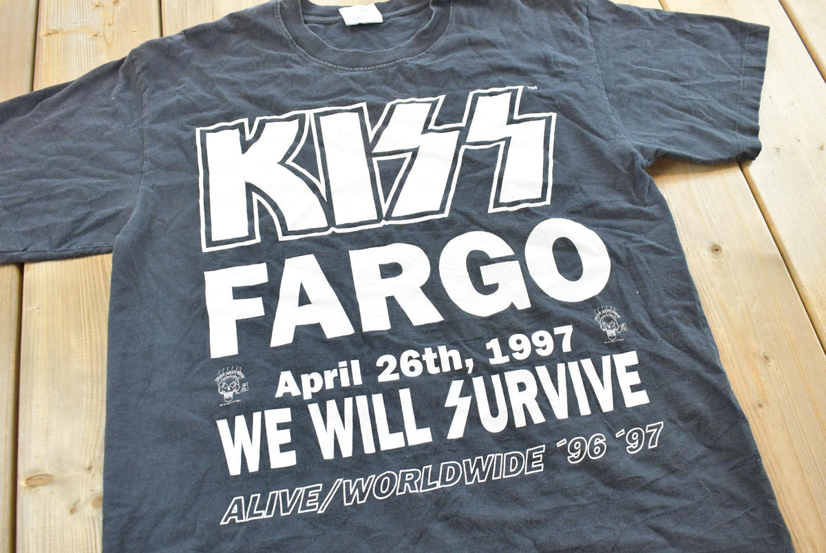 Vintage 1997 Kiss We Will Survive Fargo Concert T-Shirt Mens L from propervintagecanada