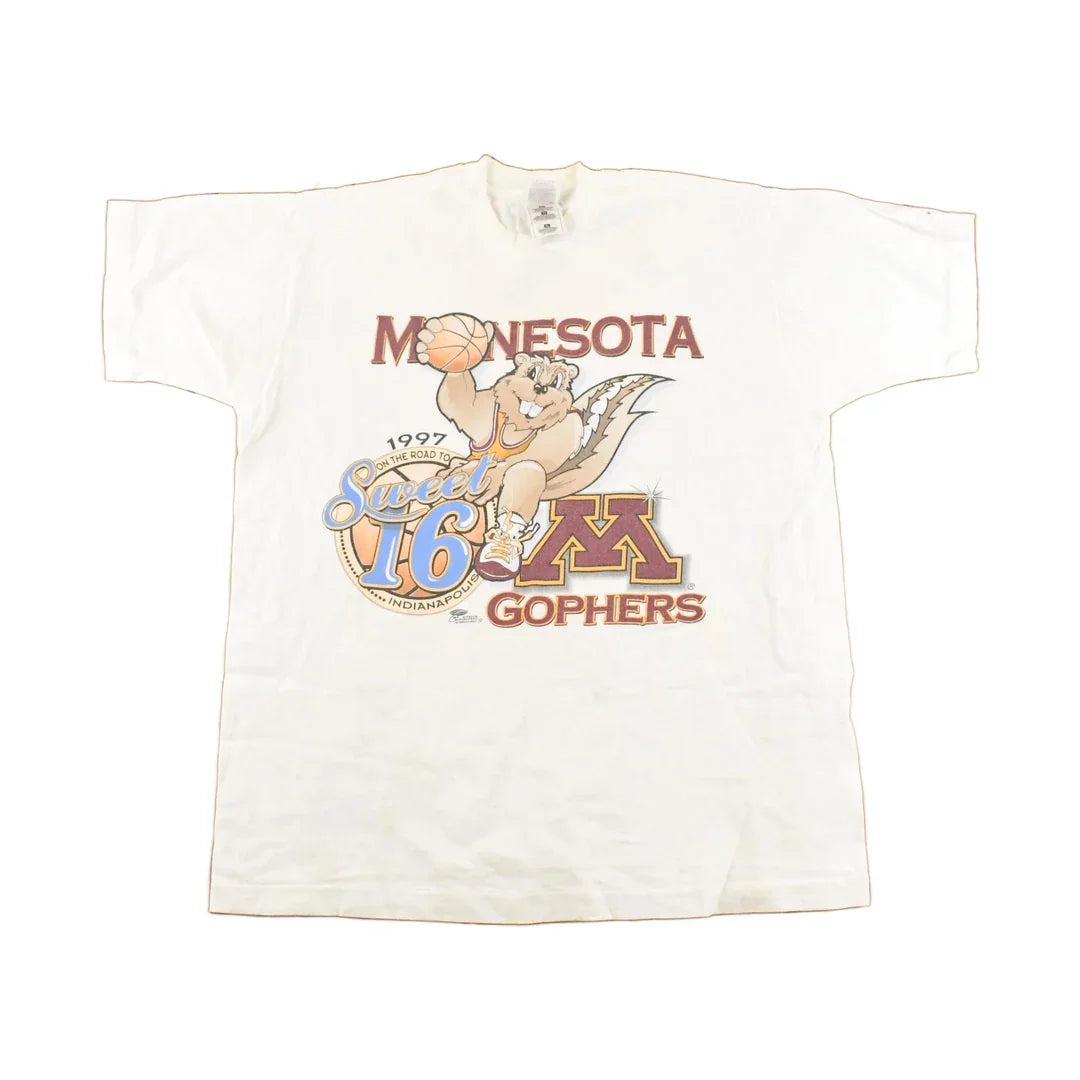 Vintage 1997 Minnesota Golden Gophers Sweet 16 Collegiate T-Shirt Men's L from propervintagecanada