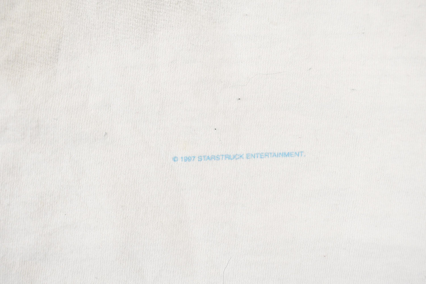 Vintage 1997 Reba Mcentire Souvenir Band T-Shirt Women's L from propervintagecanada