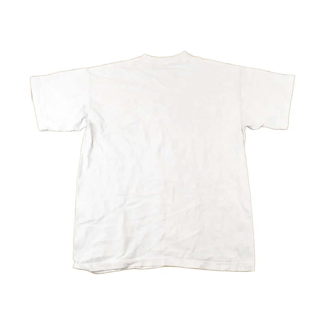 Vintage 1997 Reba Mcentire Souvenir Band T-Shirt Women's L from propervintagecanada