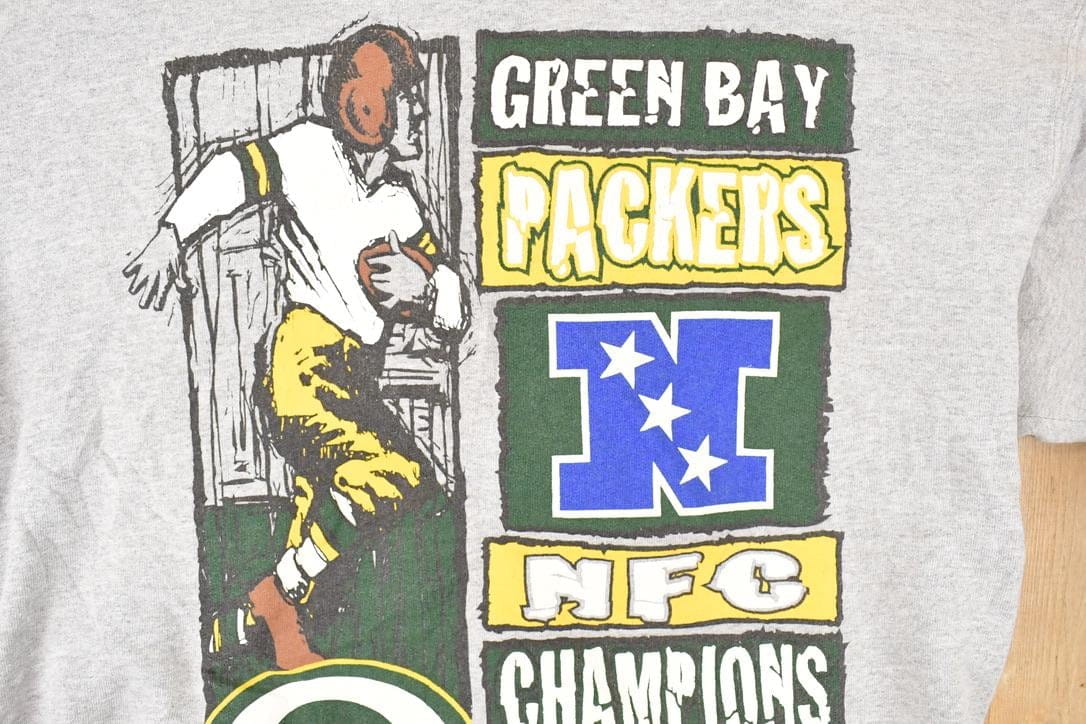 Vintage 1997 Starter Green Bay Packers NFC Championships NFL Crewneck Sweatshirt Mens L from propervintagecanada