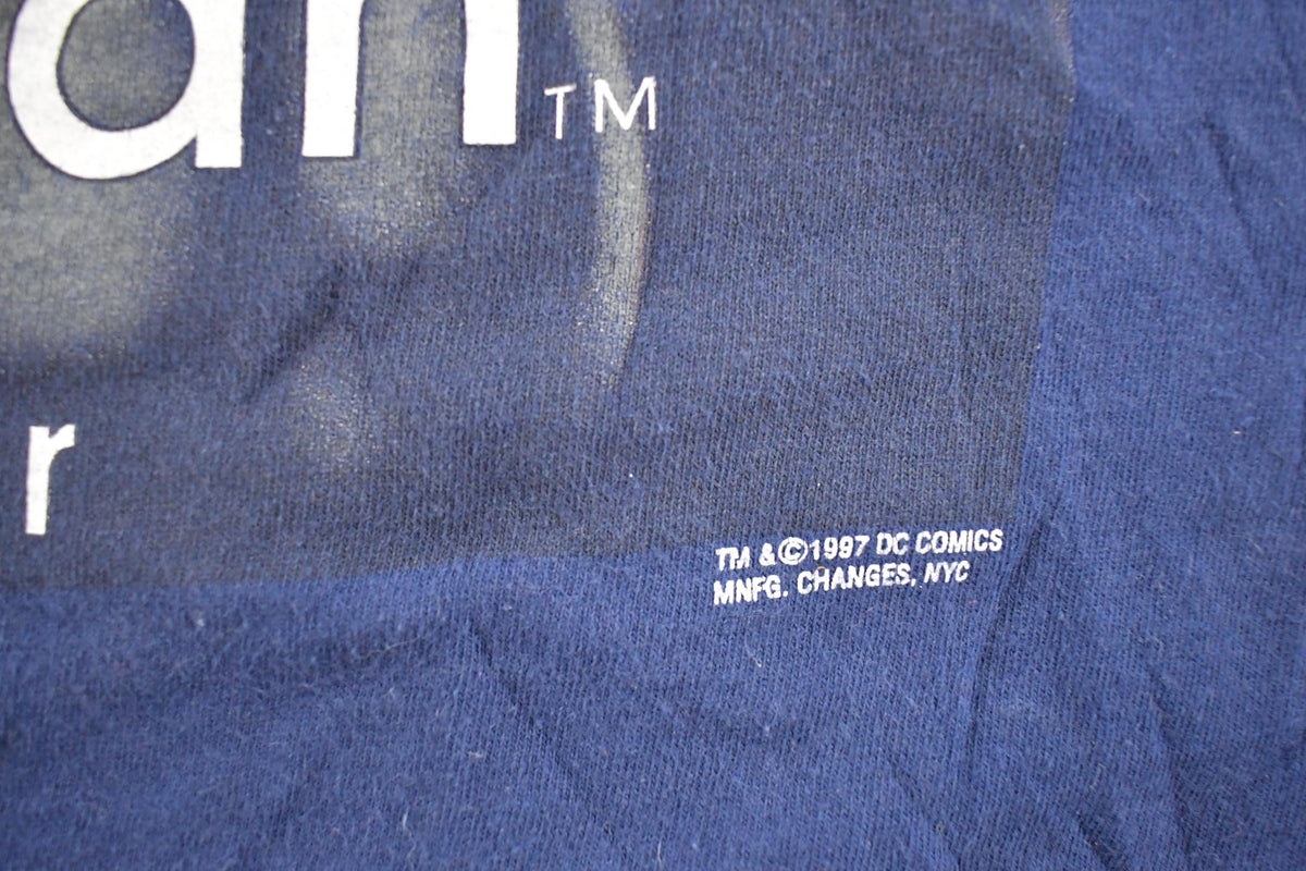 Vintage 1997 Superman Hero Wear Souvenir Warner Brothers T-Shirt Mens L from propervintagecanada