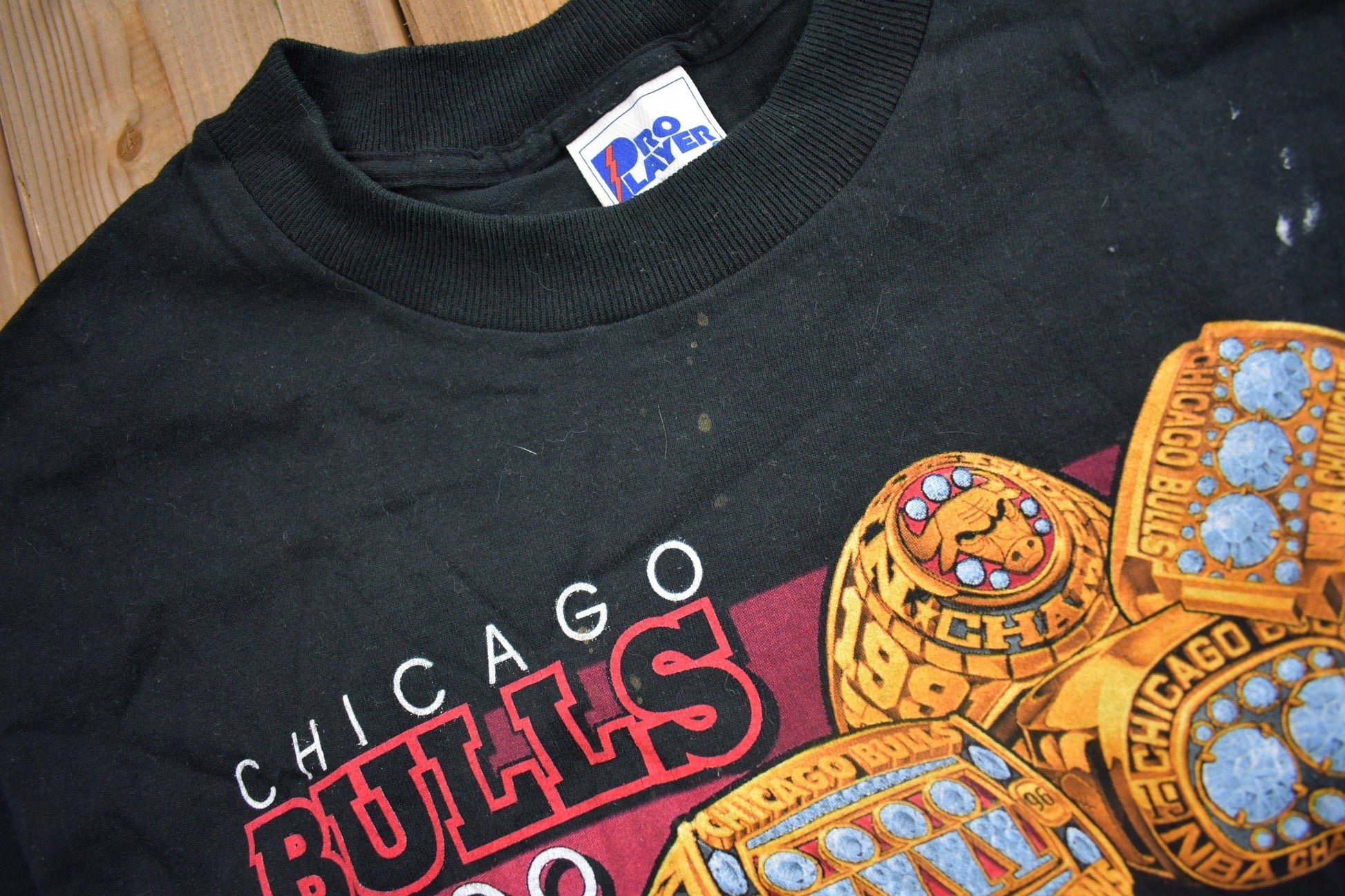 Vintage 1998 Chicago Bulls 6 Time NBA Champions Pro Player T-Shirt / 90s Streetwear / Vintage Bulls Tee / Sportswear / Jordan from propervintagecanada