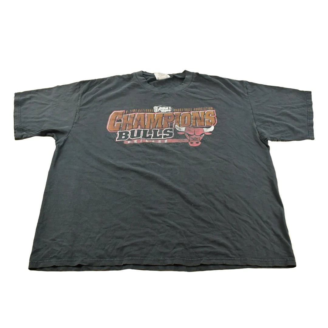 Vintage 1998 Chicago Bulls NBA Finals Basketball Graphic T-Shirt Men's 2XL from propervintagecanada