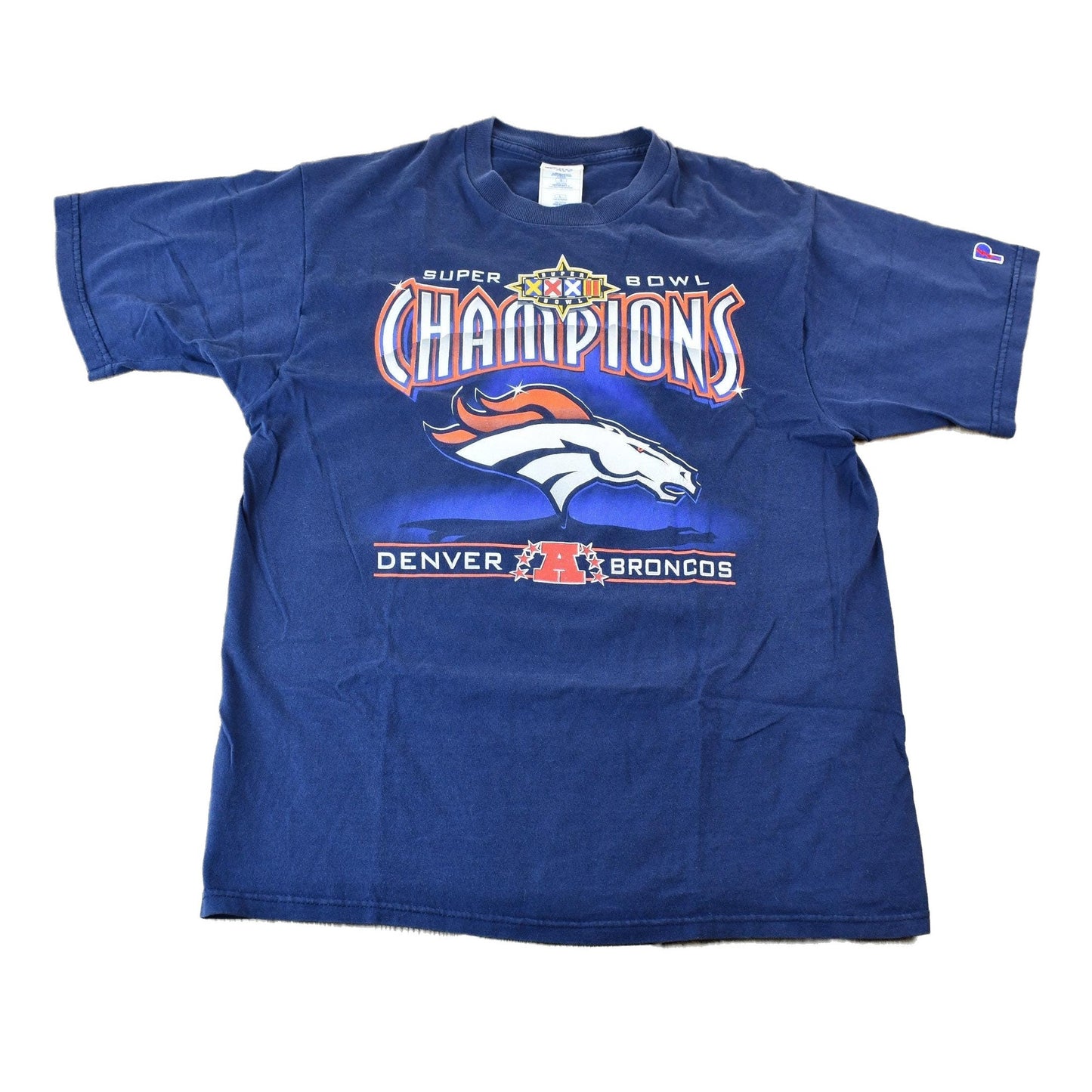 Vintage 1998 Denver Broncos Super Bowl XXXII Champions NFL Football Graphic T-Shirt Men's Large from propervintagecanada