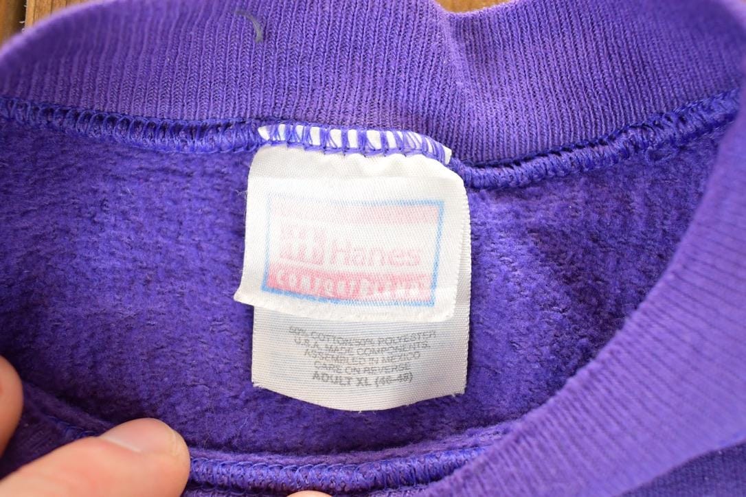 Vintage 1998 Minnesota Vikings Super Bowl Champions NFL Crewneck Sweatshirt Men's XL from propervintagecanada