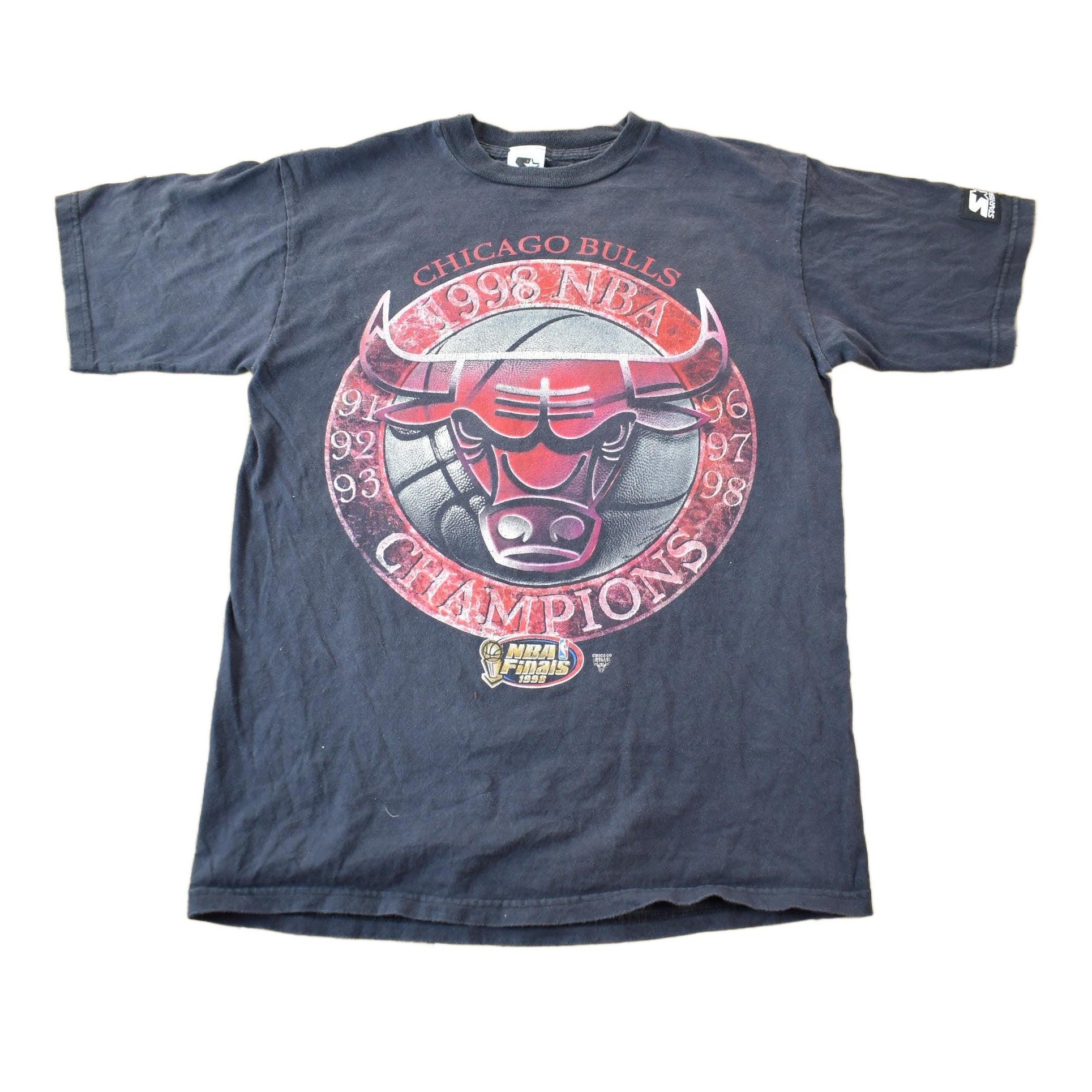 Vintage 1998 NBA Chicago Bulls Champions Graphic T-Shirt / Single Stitch / NBA Basketball / 90s Streetwear / Starter T-Shirt from propervintagecanada