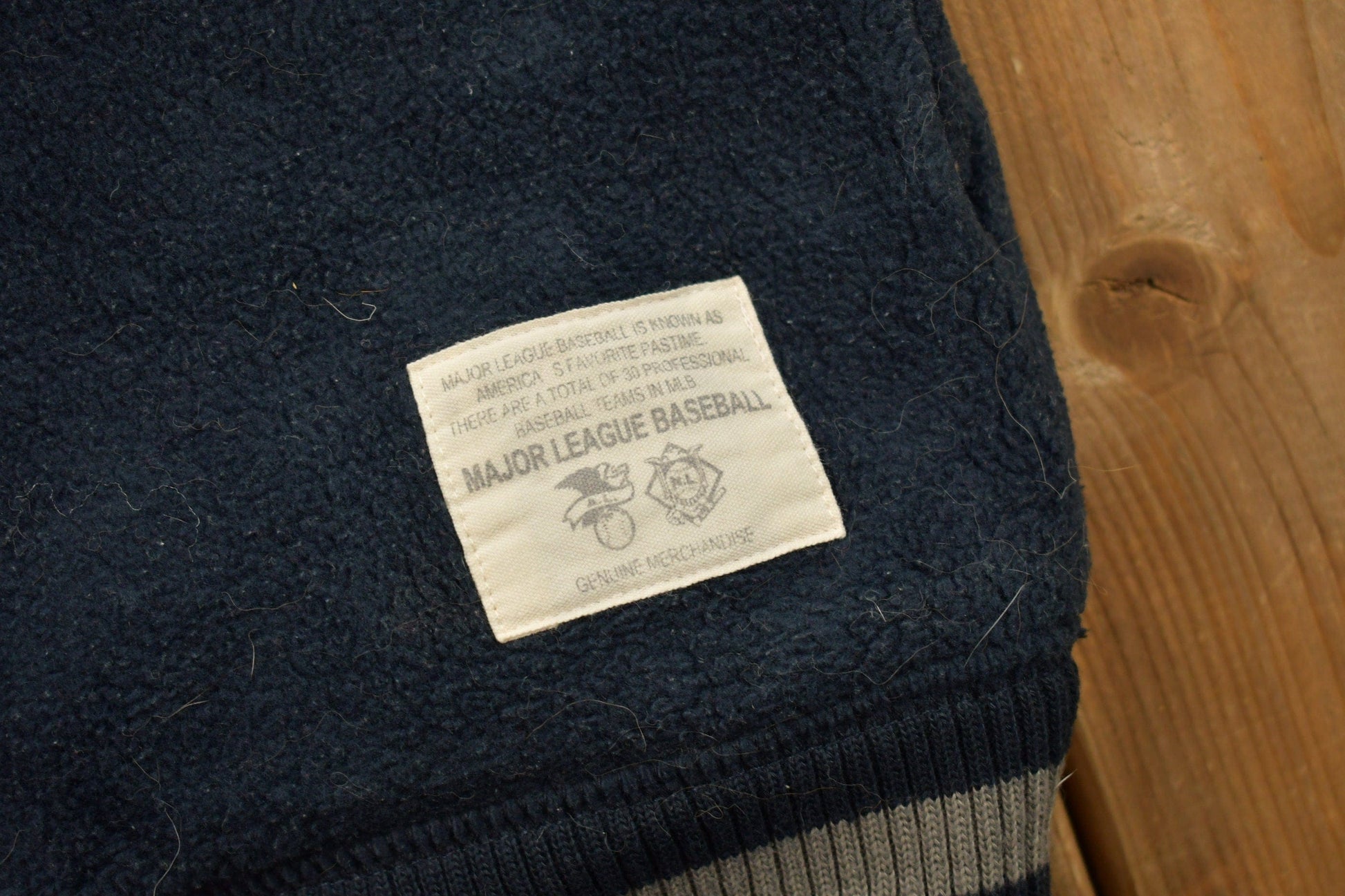 Vintage 1998 New Yankees MLB Heavy Weight Quarter Zip Fleece Sweater Men's XL from propervintagecanada