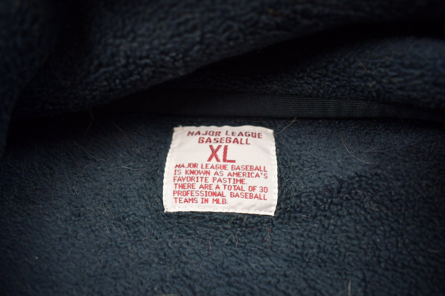 Vintage 1998 New Yankees MLB Heavy Weight Quarter Zip Fleece Sweater Men's XL from propervintagecanada