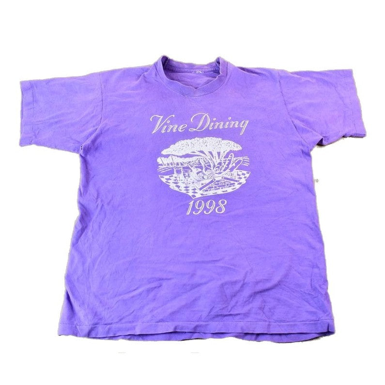 Vintage 1998 Vine Dining Single Stitch Picnic Graphic T-Shirt Men's Small from propervintagecanada