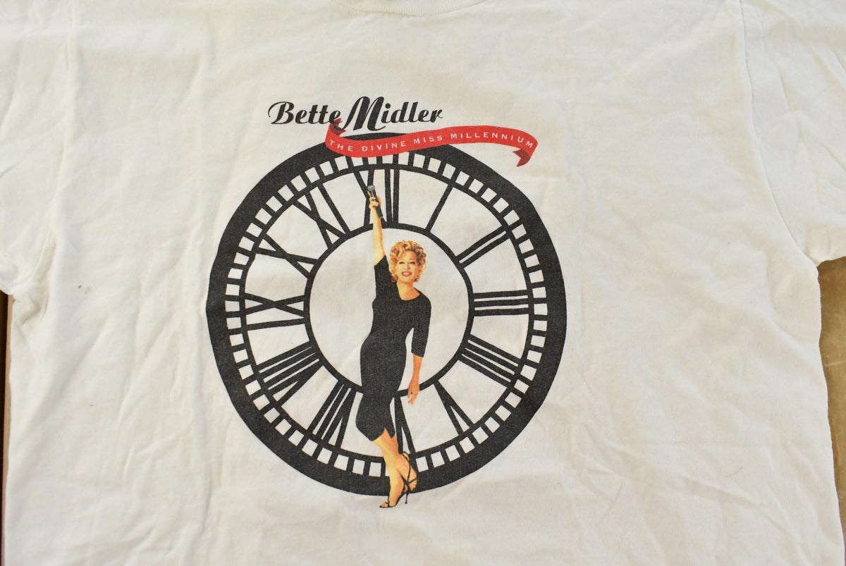 Vintage 1999 Bette Midler The Divine Miss Millennium Tour T-Shirt Men's M from propervintagecanada