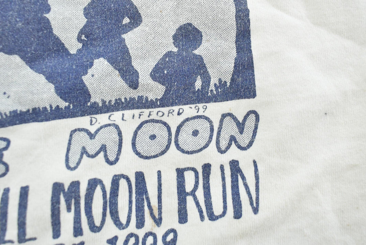 Vintage 1999 Minneapolis Blue Moon Full Moon Run T-Shirt Mens L from propervintagecanada
