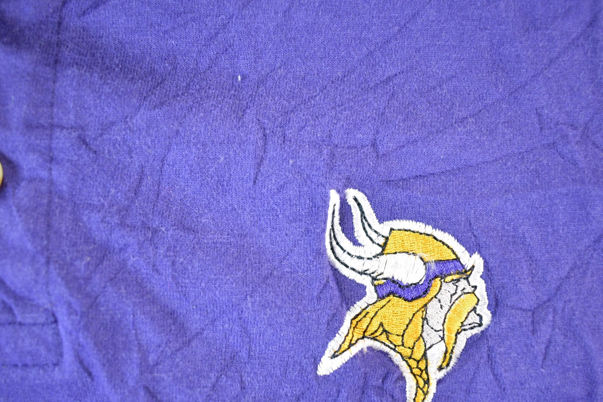 Vintage 1999 Minnesota Vikings NFL Embroidered Quarter Button Shirt Mens XL from propervintagecanada