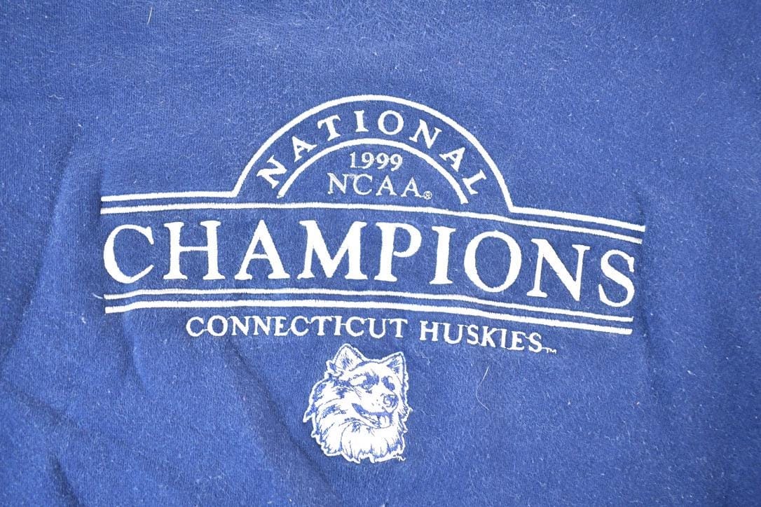 Vintage 1999 Pro Player Connecticut Huskies National Champions University Crewneck Mens L from propervintagecanada