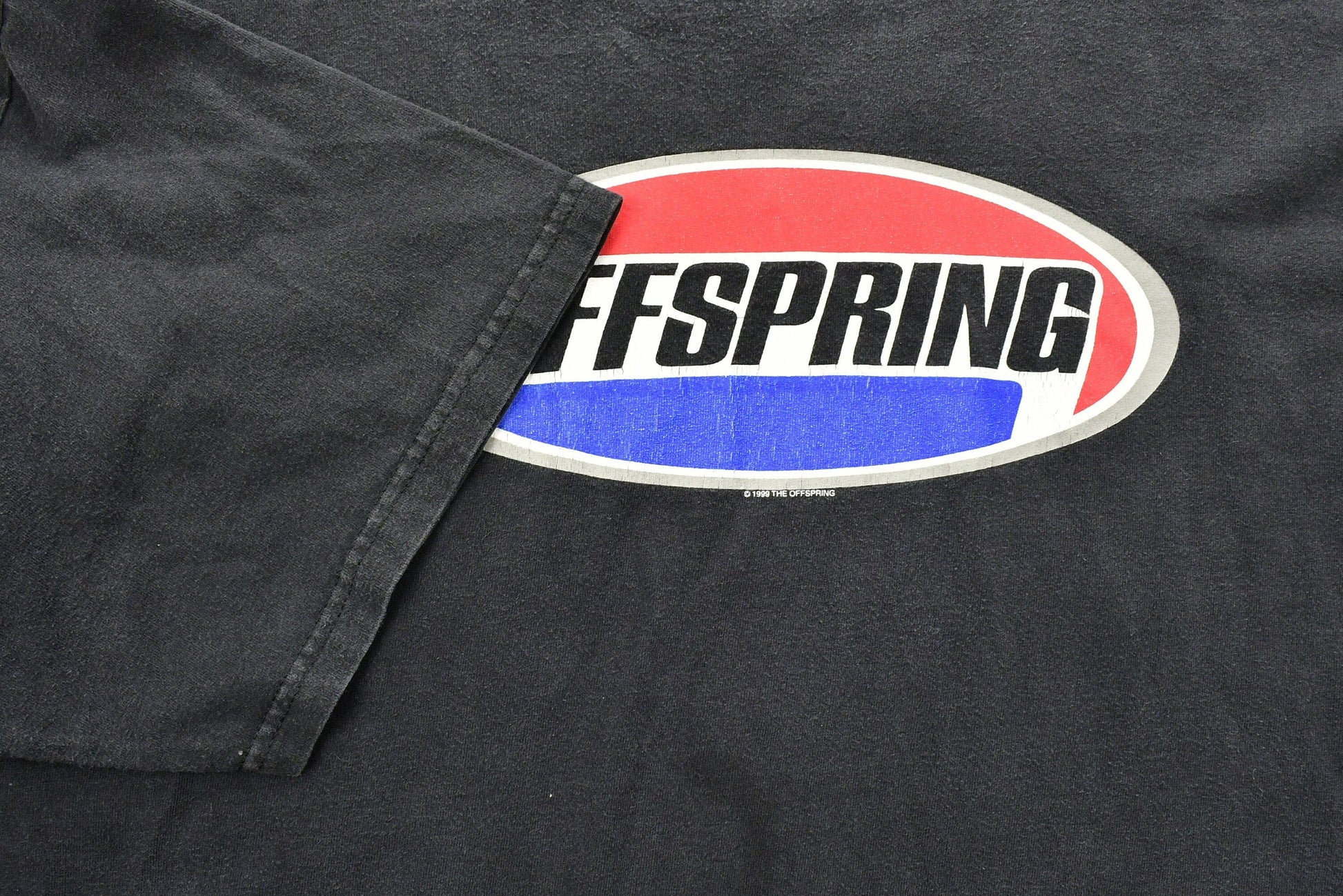 Vintage 1999 The Offspring Band Graphic Men's XL from propervintagecanada