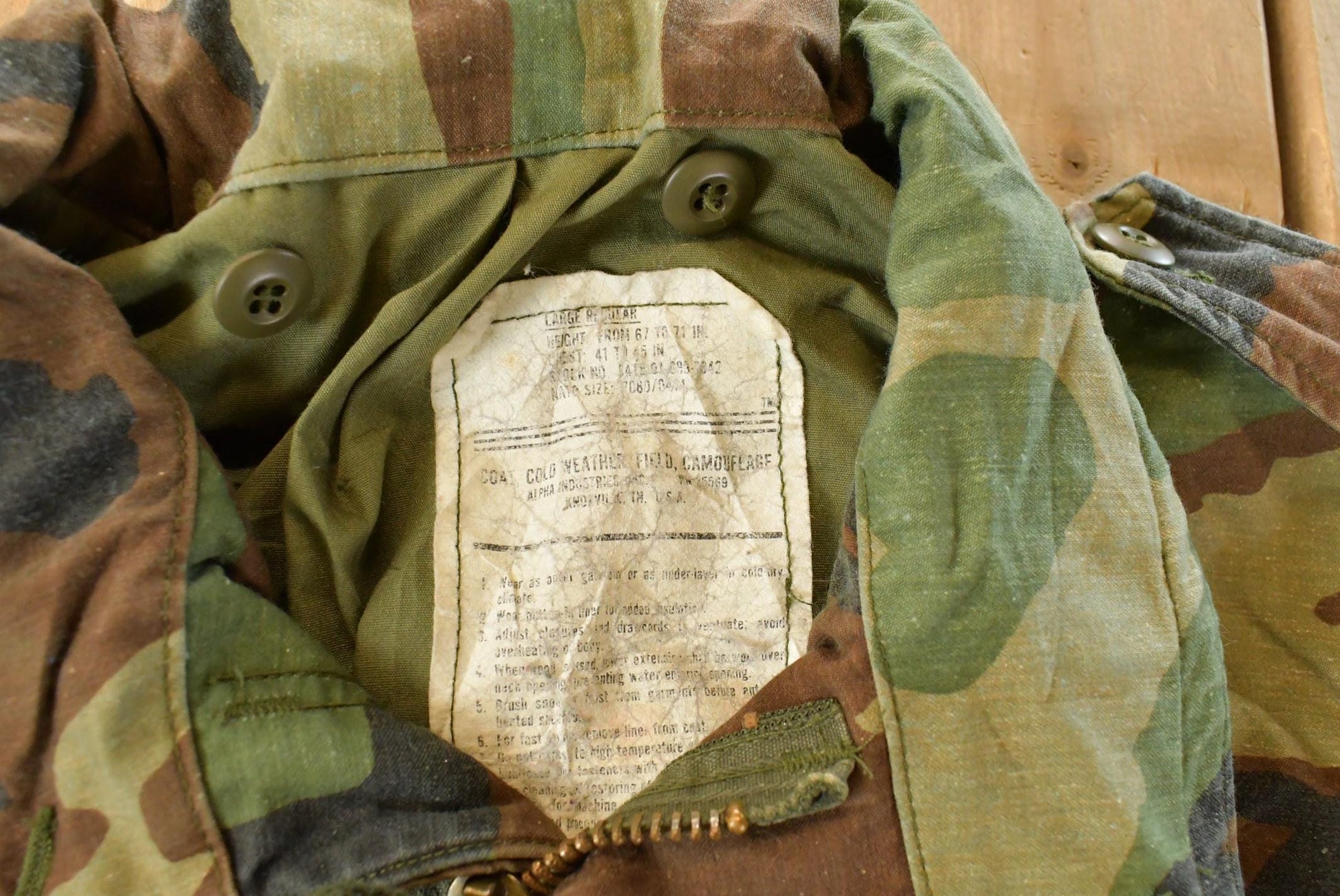 Vintage 2000 Camo Military Field Jacket Men's Large / Button Up Jacket / Army Green / Vintage Army / Streetwear Fashion / Made in USA from propervintagecanada