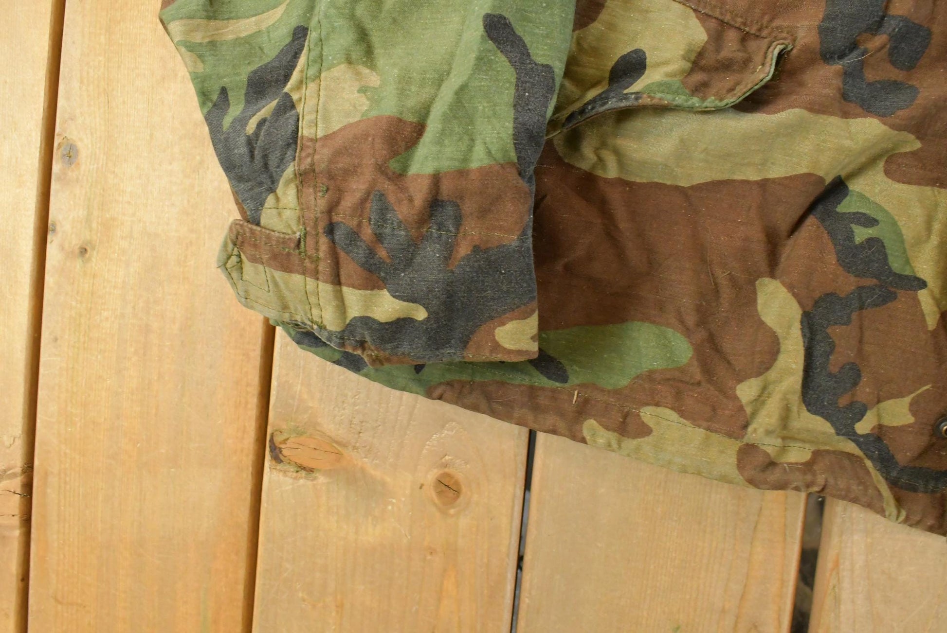 Vintage 2000 Camo Military Field Jacket Men's Large / Button Up Jacket / Army Green / Vintage Army / Streetwear Fashion / Made in USA from propervintagecanada