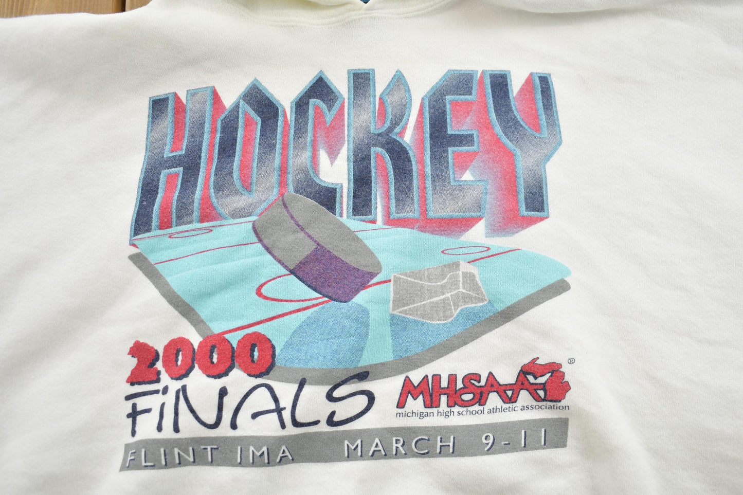 Vintage 2000 Flint Michigan Hockey Finals Champion Collegiate Hoodie Men's 2XL from propervintagecanada