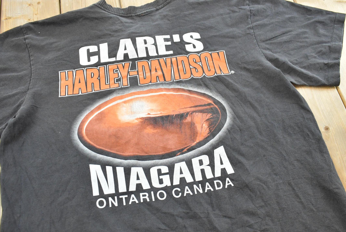 Vintage 2000 Harley Davidson Niagara Ontario Canada Wolf T-Shirt Men's XL from propervintagecanada