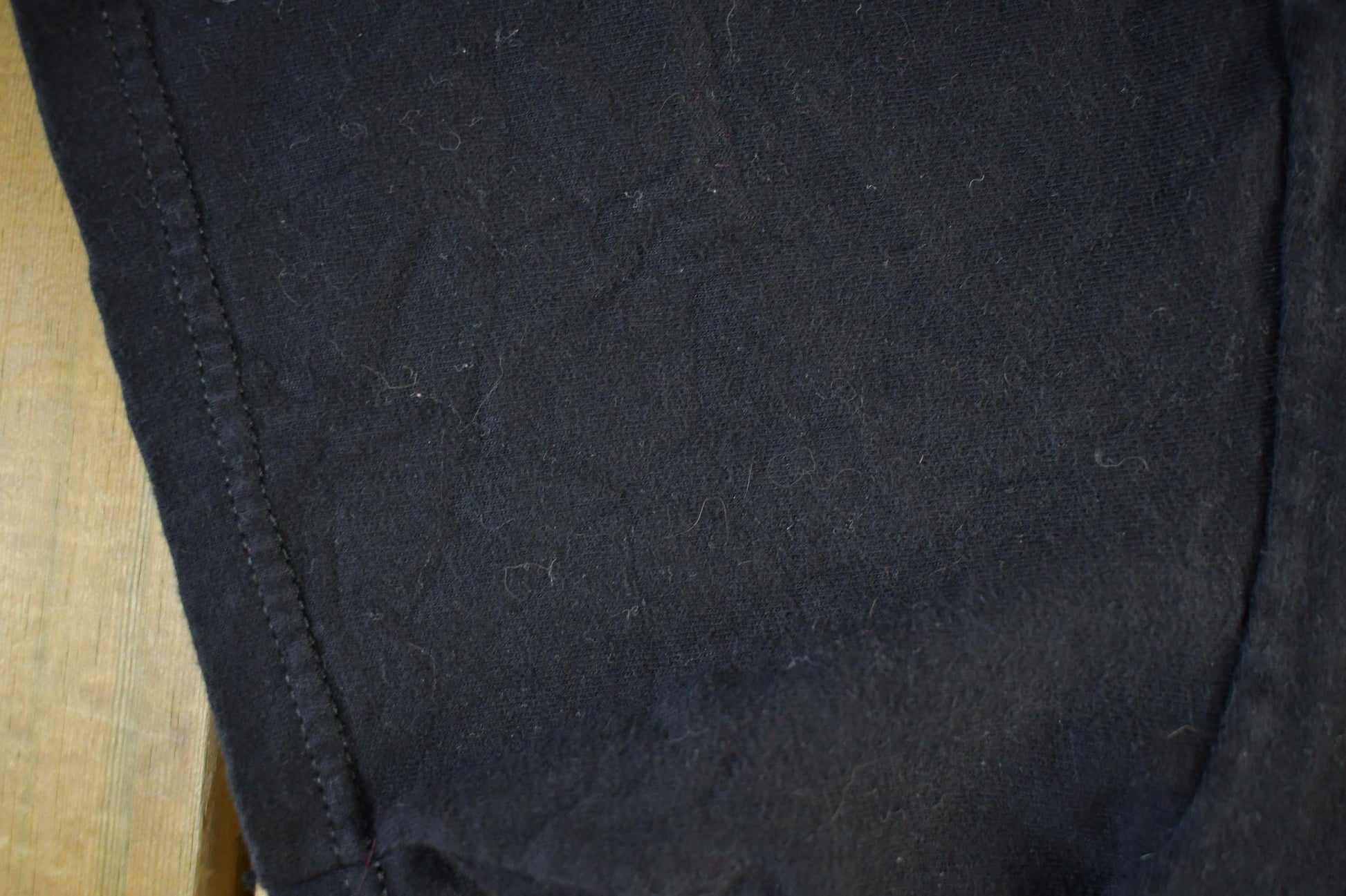 Vintage 2000 Harley Davidson Sturgis Black Hills Rally T-Shirt Men's Large from propervintagecanada