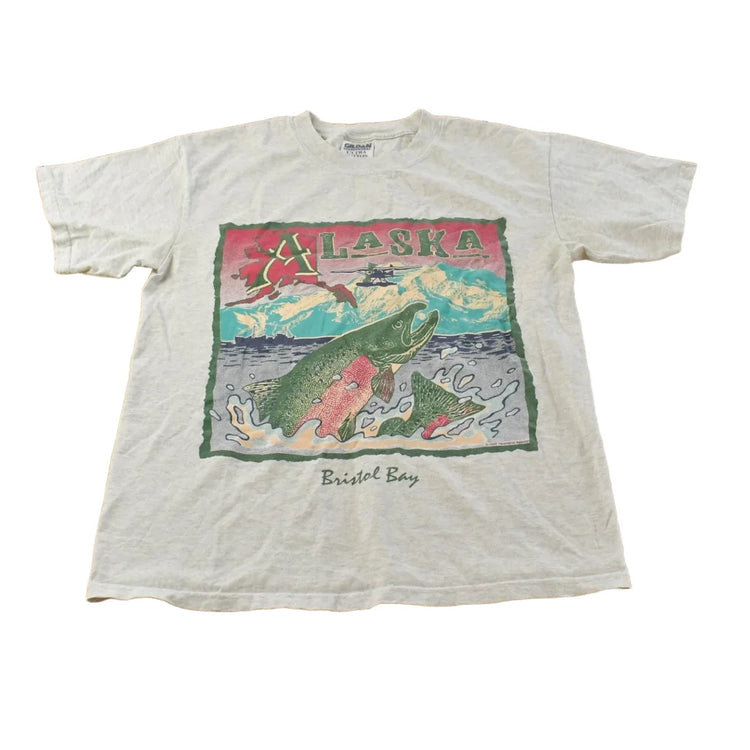 Vintage 2000s Alaska Bristol Bay Fishing USA Graphic Souvenir T Shirt Men's M from propervintagecanada