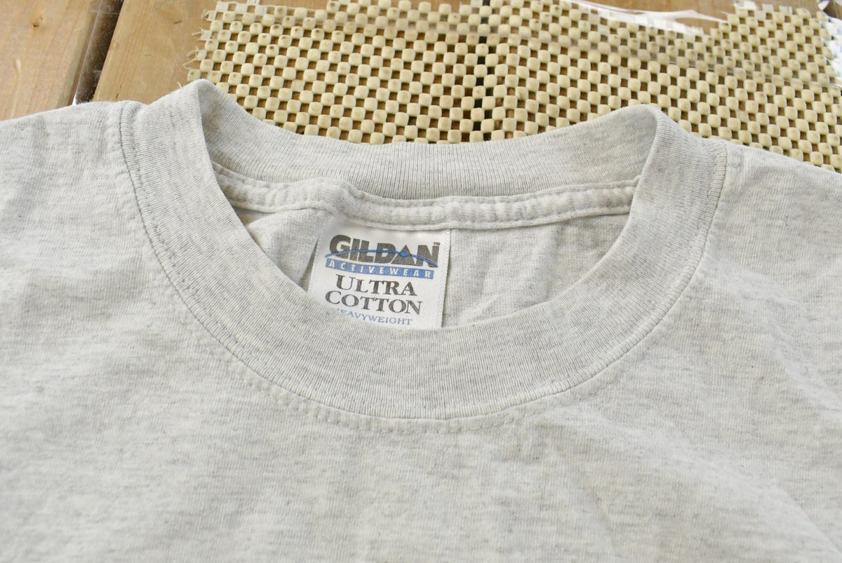 Vintage 2000s Alaska Bristol Bay Fishing USA Graphic Souvenir T Shirt Men's M from propervintagecanada