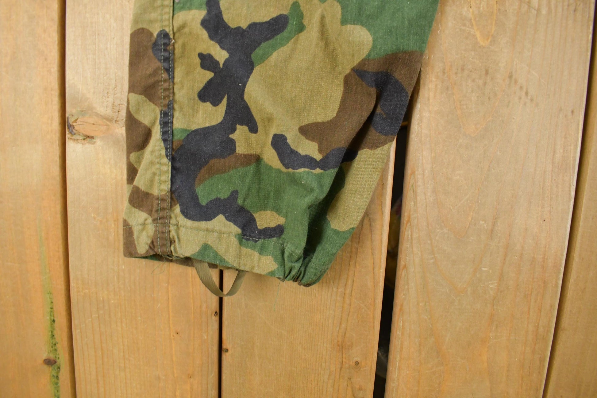 Vintage 2000s Army Military Woodland Camo Cargo Pants Men's 33 x 28 / Army Pants / Military Pants / Vintage Cargos from propervintagecanada