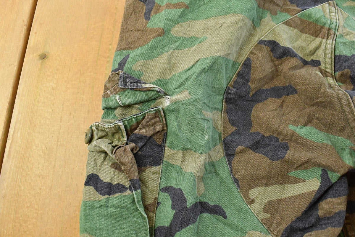 Vintage 2000s Army Military Woodland Camo Cargo Pants Men's XL from propervintagecanada