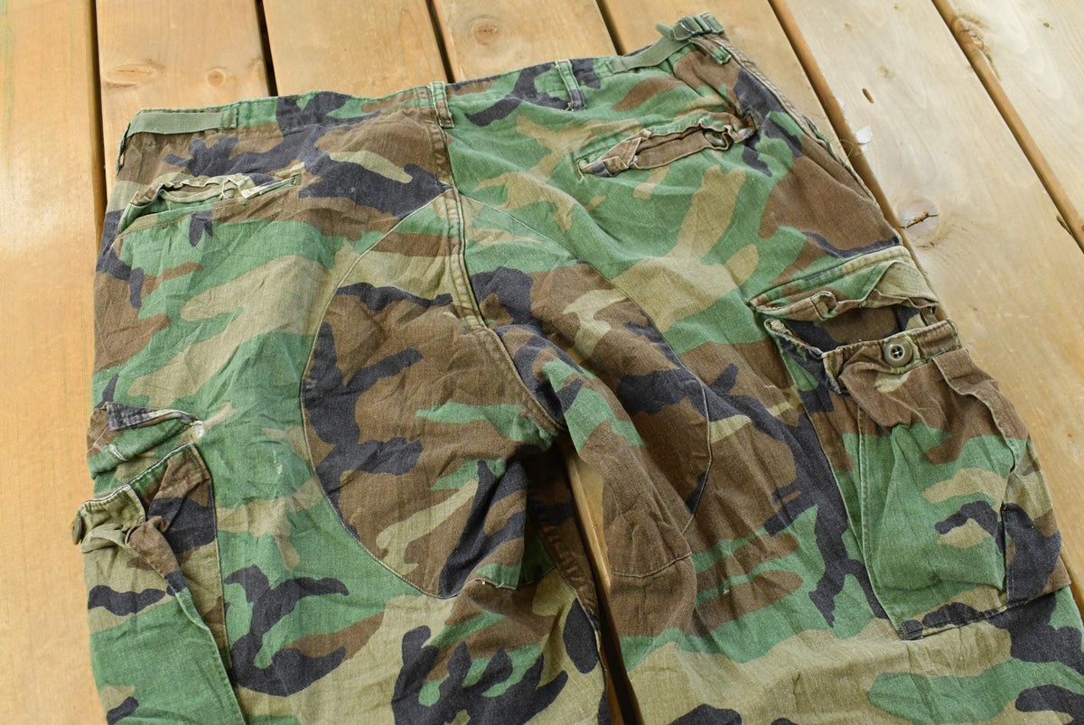 Vintage 2000s Army Military Woodland Camo Cargo Pants Men's XL from propervintagecanada