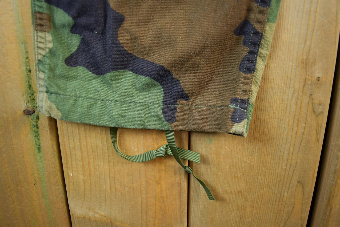 Vintage 2000s Army Woodland Camouflage Cargo Pants Men's 38 x 21 from propervintagecanada