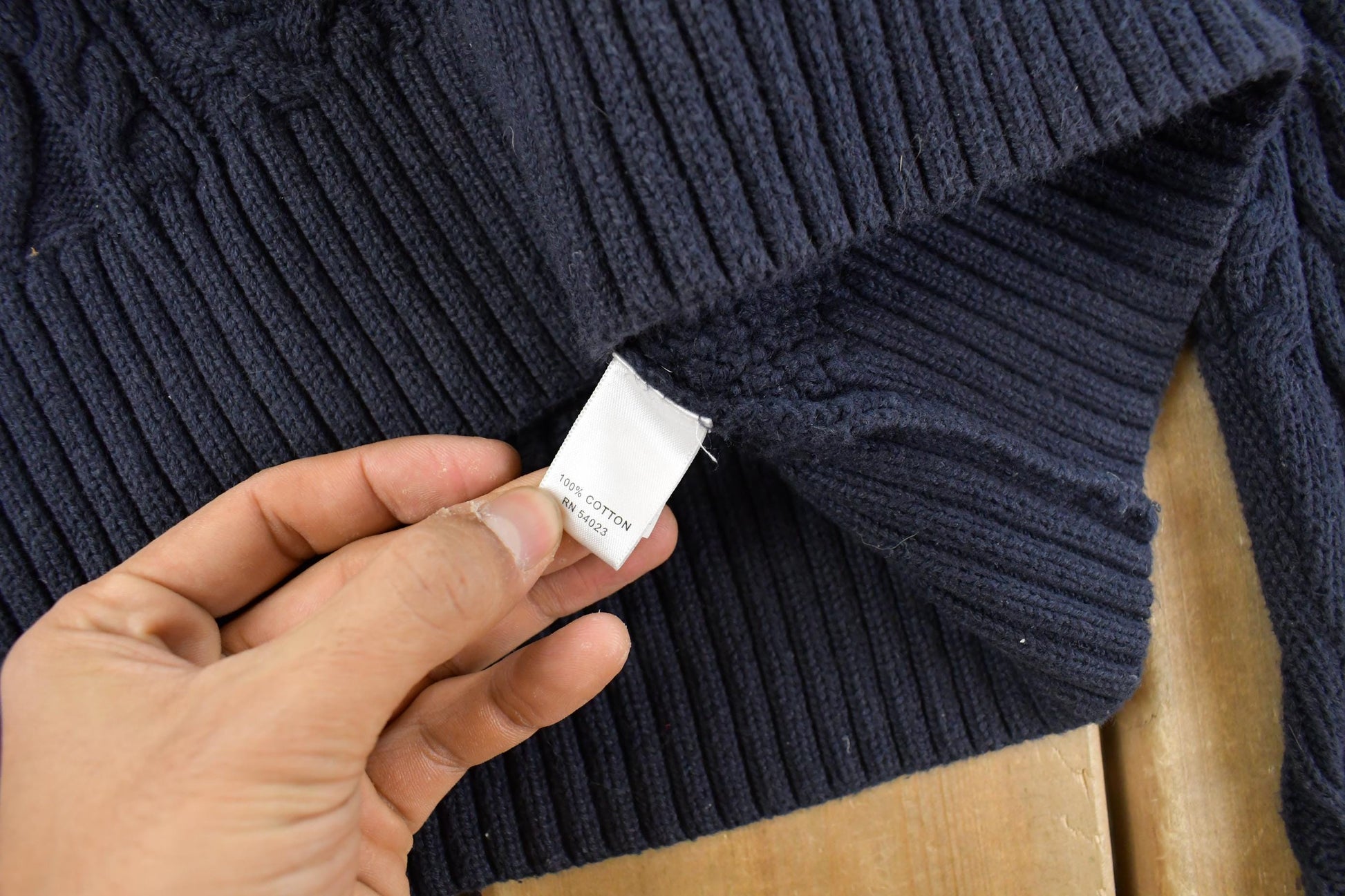 Vintage 2000s Banana Republic Cable Knit Sweater Women's Medium / Y2K Knitwear / Athleisure from propervintagecanada