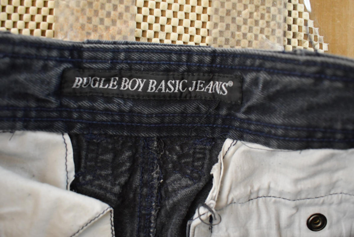 Vintage 2000s Bugle Boy Jeans Company Denim Jeans Women's 33 x 31.5 from propervintagecanada
