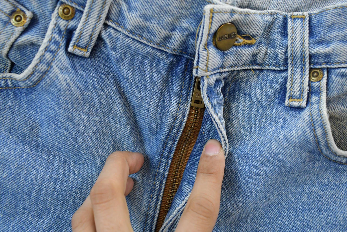 Vintage 2000s Carhartt Denim Jeans Men's 33 x 31 from propervintagecanada