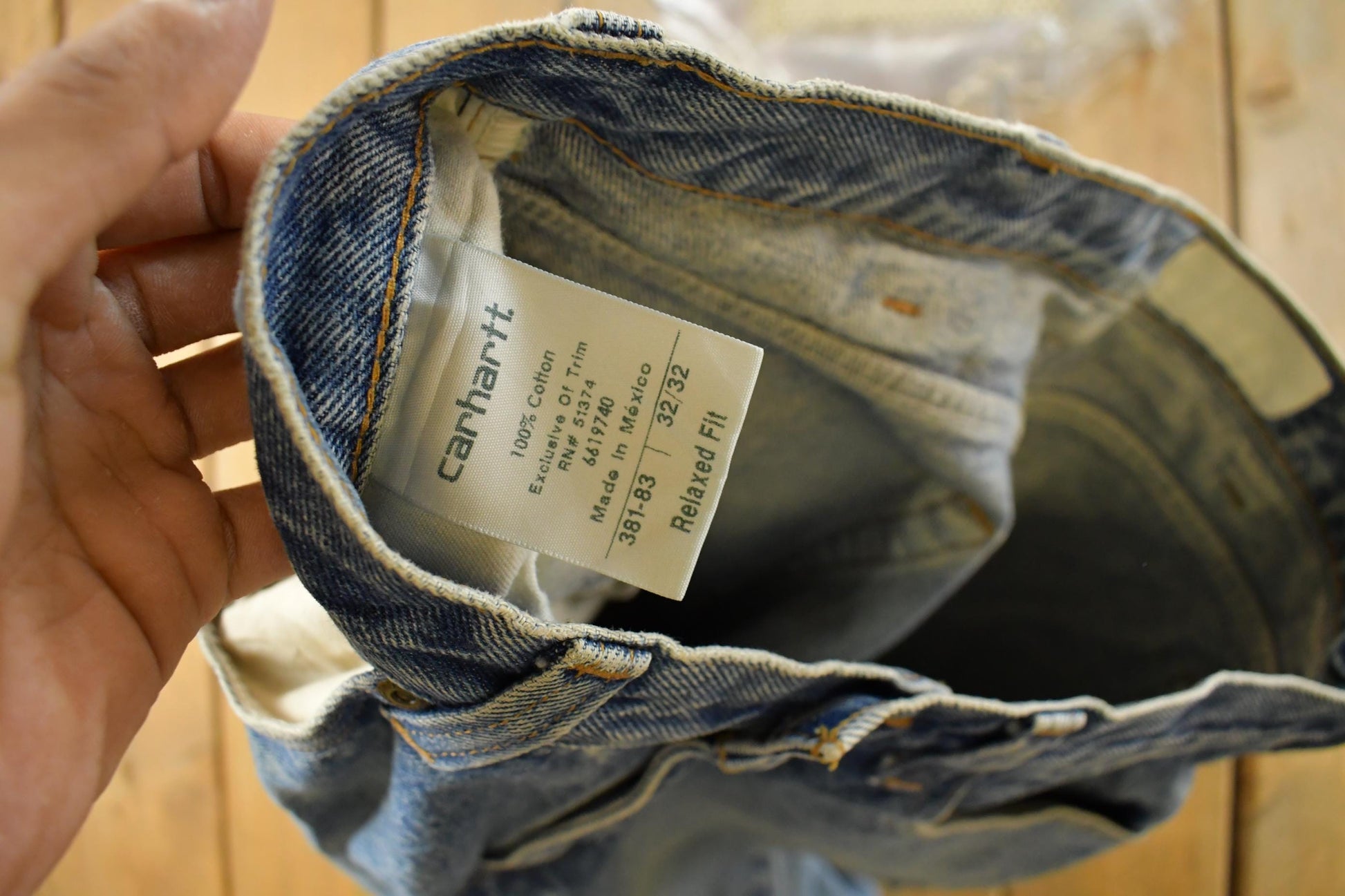 Vintage 2000s Carhartt Distressed Denim Jeans Men's 31 x 30 from propervintagecanada