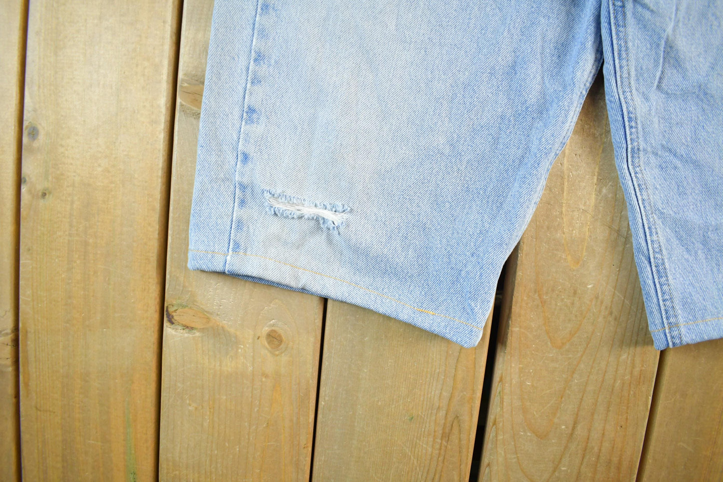 Vintage 2000s Carhartt Distressed Denim Shorts Men's 36 from propervintagecanada