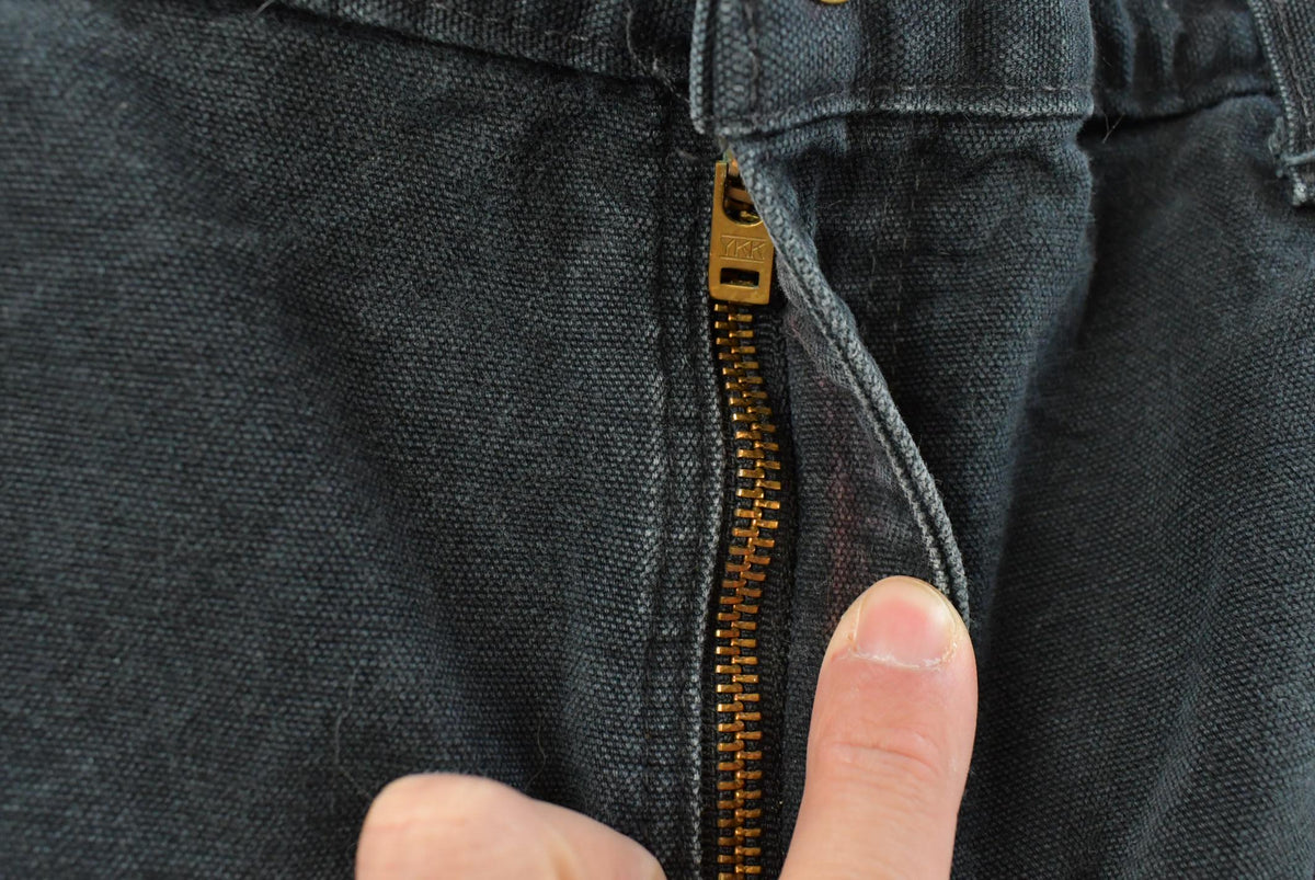 Vintage 2000s Carhartt Double Knee Denim Black Jeans Men's 36 x 25.5 from propervintagecanada