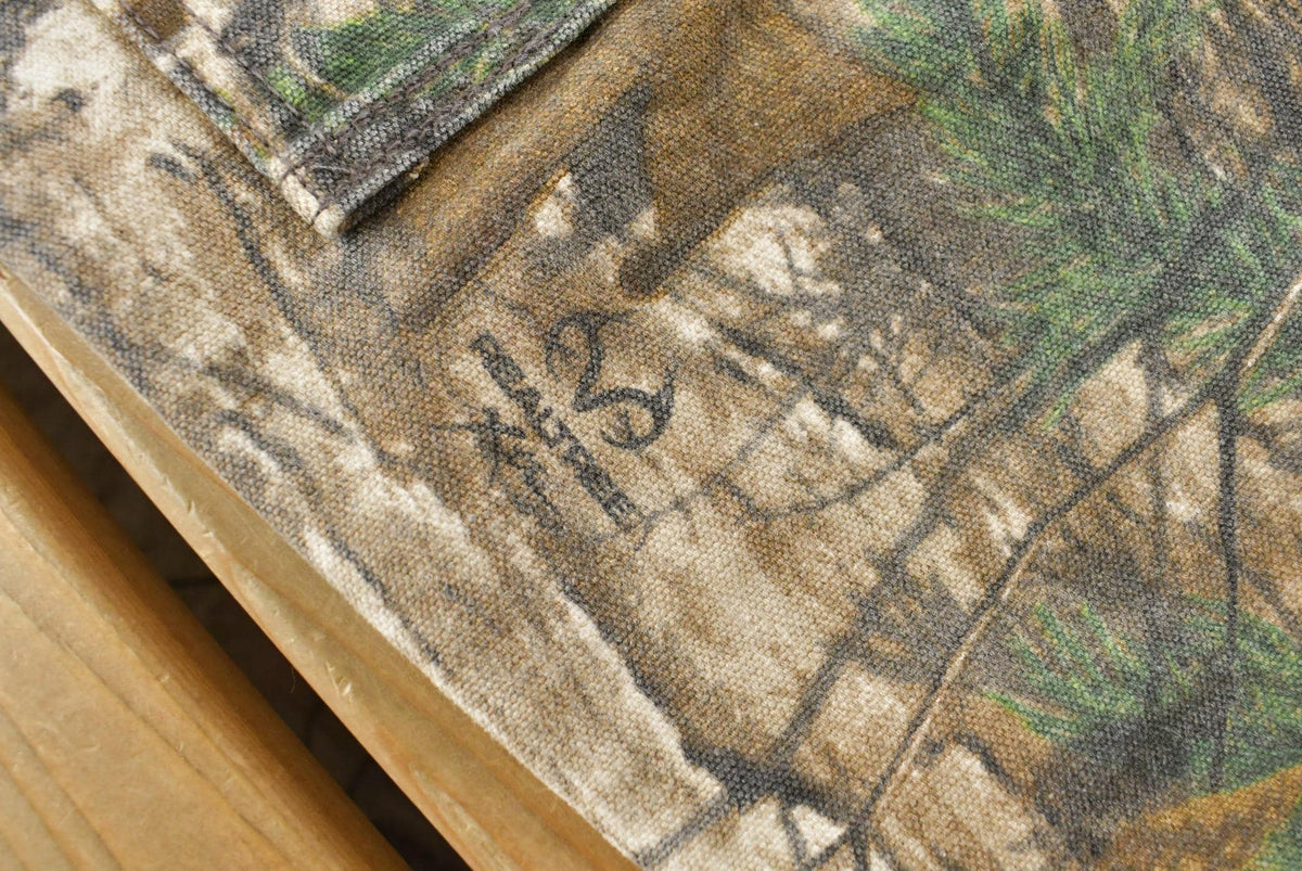 Vintage 2000s Carhartt Double Knee RealTree Camo Pants Women's 30 x 33.5 from propervintagecanada
