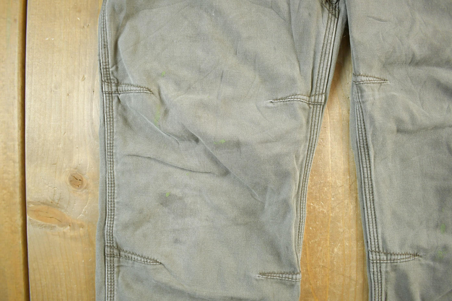 Vintage 2000s Carhartt Double Knee Work Pants Men's 34 x 34 from propervintagecanada