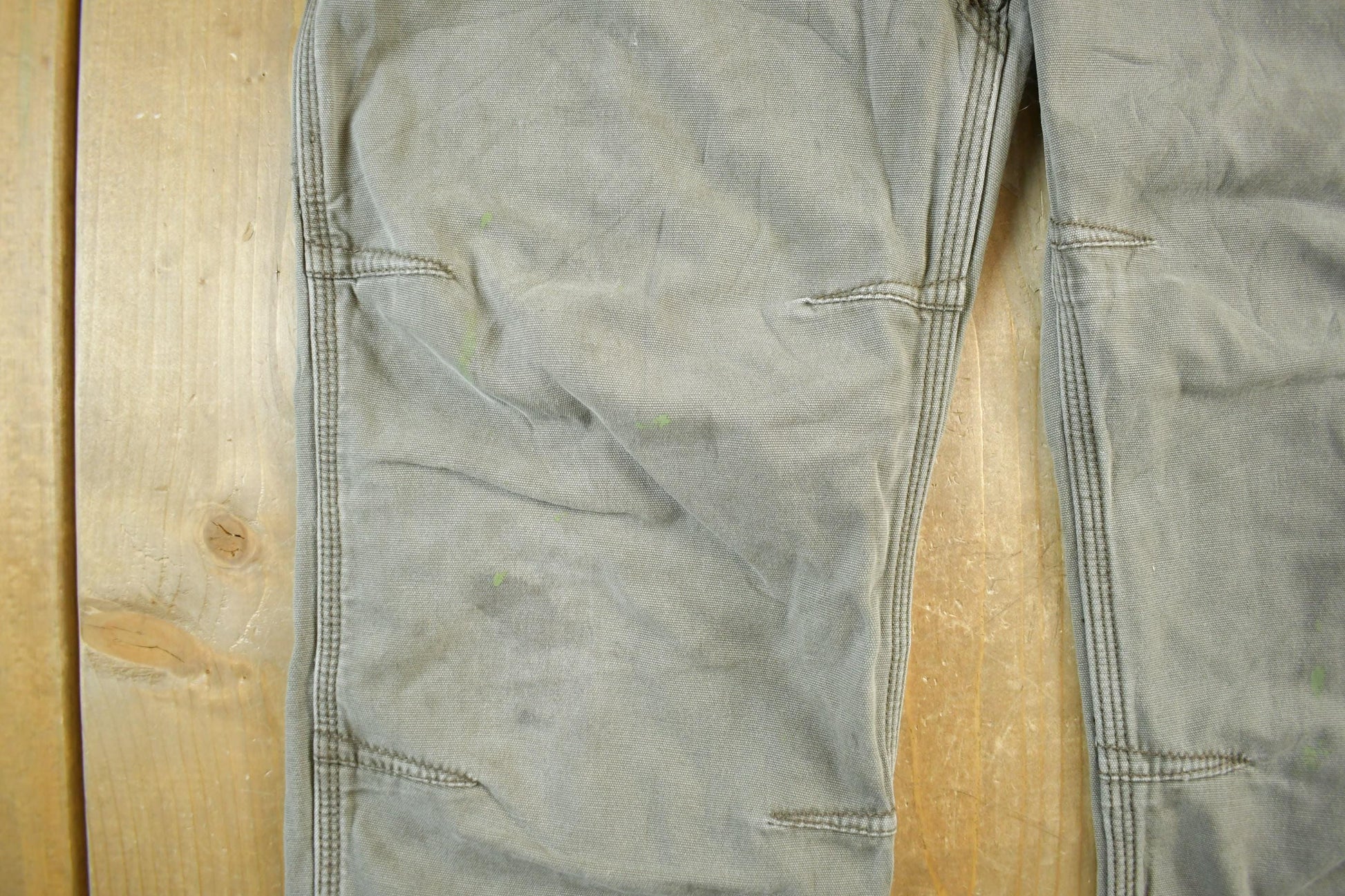 Vintage 2000s Carhartt Double Knee Work Pants Men's 34 x 34 from propervintagecanada