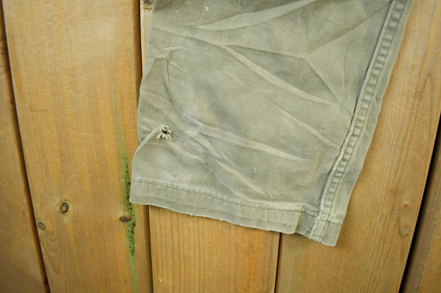 Vintage 2000s Carhartt Work Pants Men's Small 30 x 29 from propervintagecanada