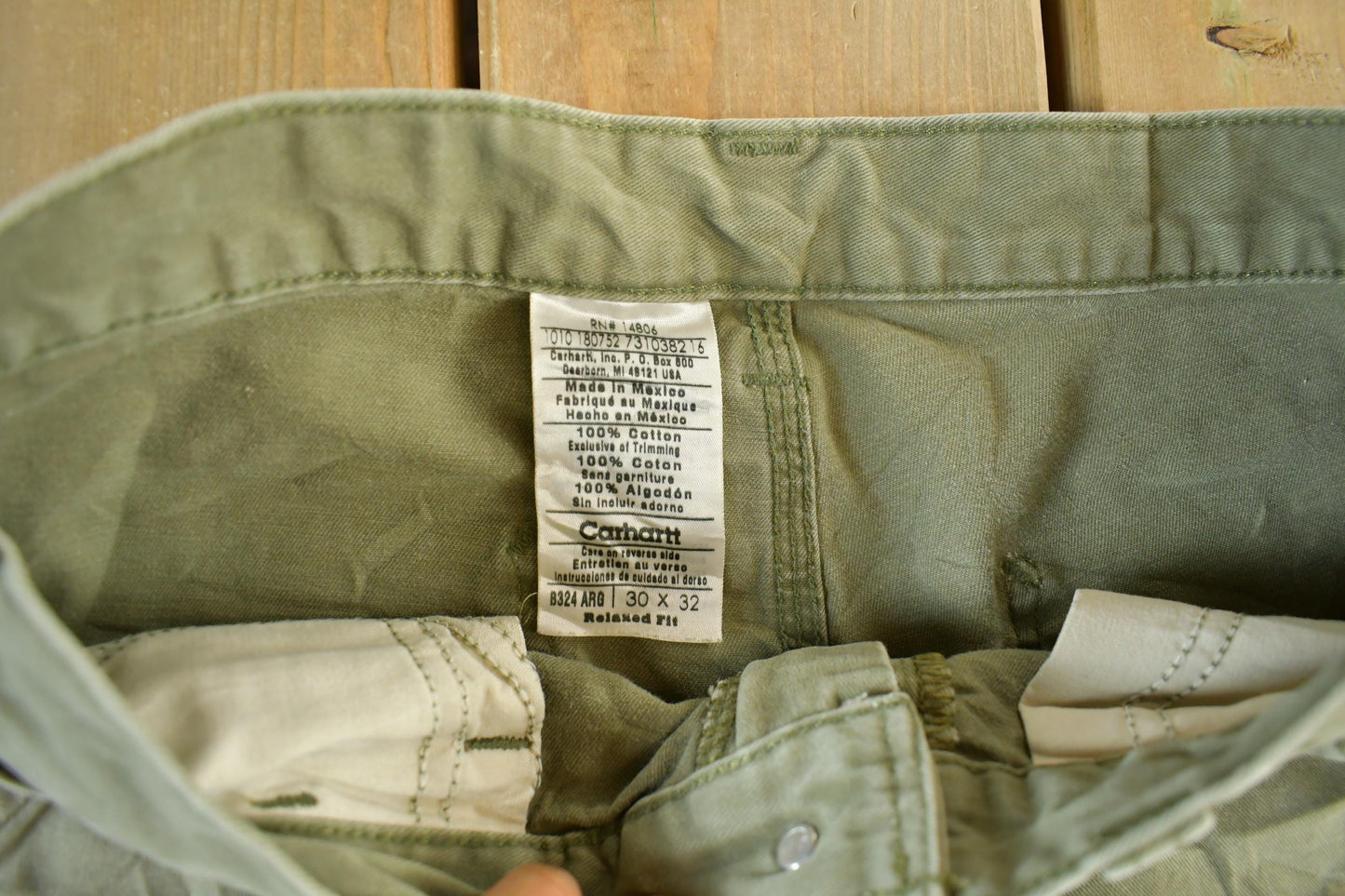 Vintage 2000s Carhartt Work Pants Men's Small 30 x 29 from propervintagecanada