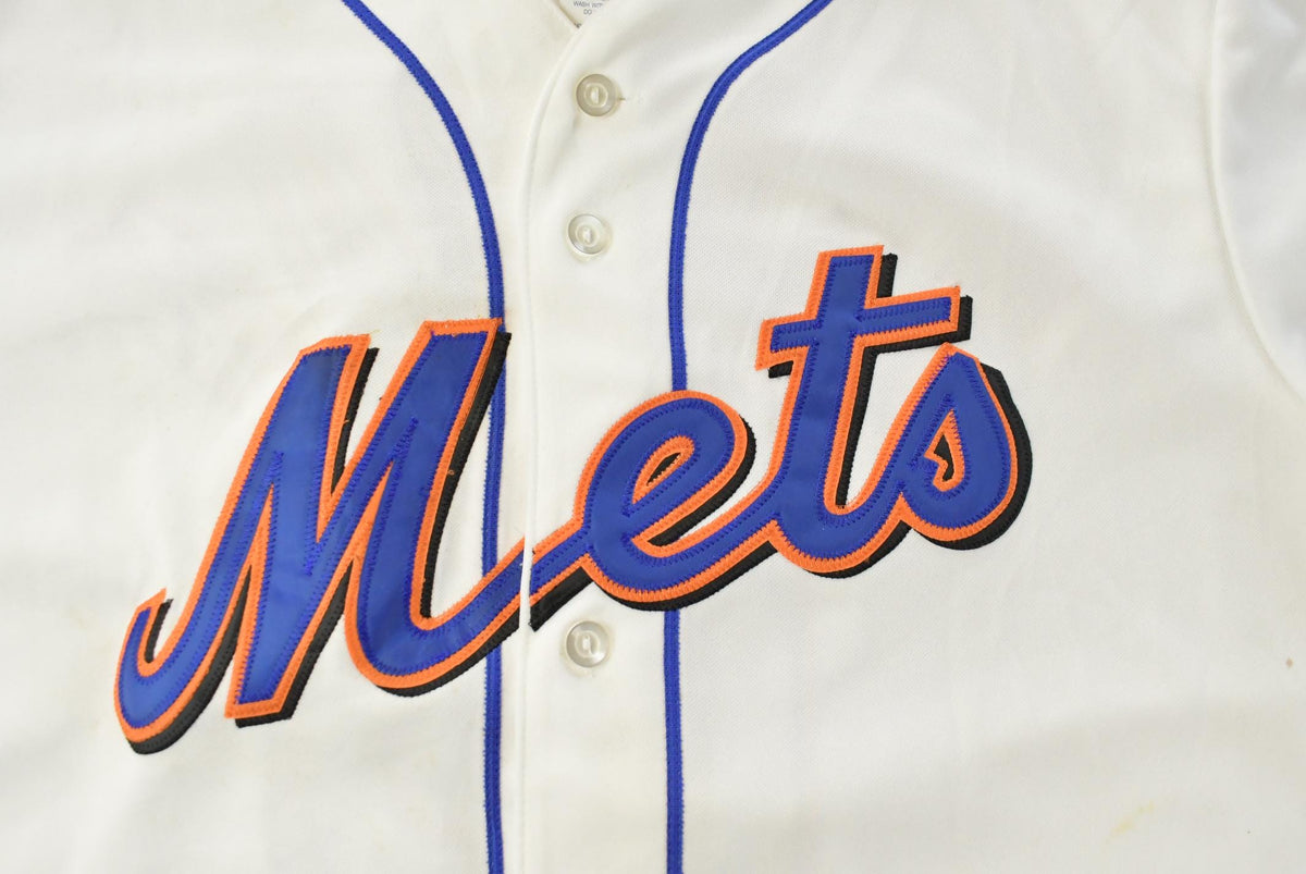 Vintage 2000s Carlos Beltran New York Mets Majestic MLB Jersey Men's Medium from propervintagecanada