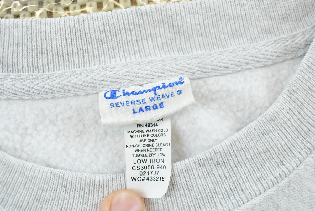 Vintage 2000s Champion Reverse Weave High Point University Collegiate Souvenir Crewneck Sweatshirt Men's L from propervintagecanada