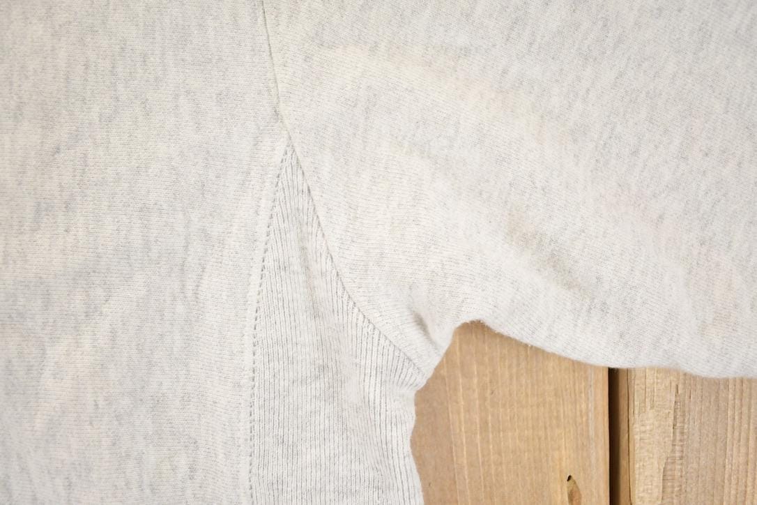 Vintage 2000s Champion Reverse Weave University Of Vermont Crewneck Men's M from propervintagecanada