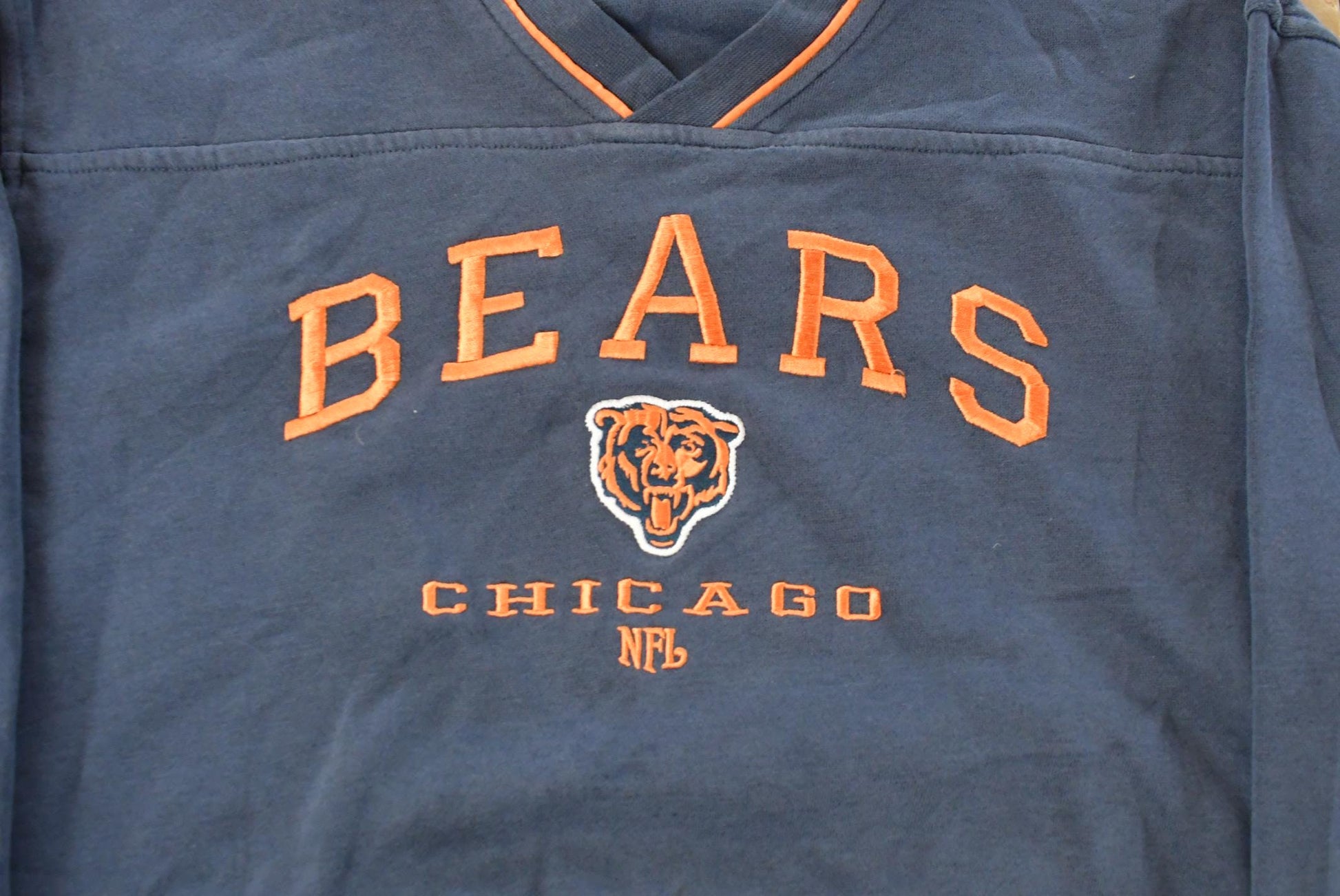 Vintage 2000s Chicago Bears NFL Crewneck Sweatshirt Men's Large / 2000s NFL Football / Sportswear / Gridiron / Super Bowl from propervintagecanada
